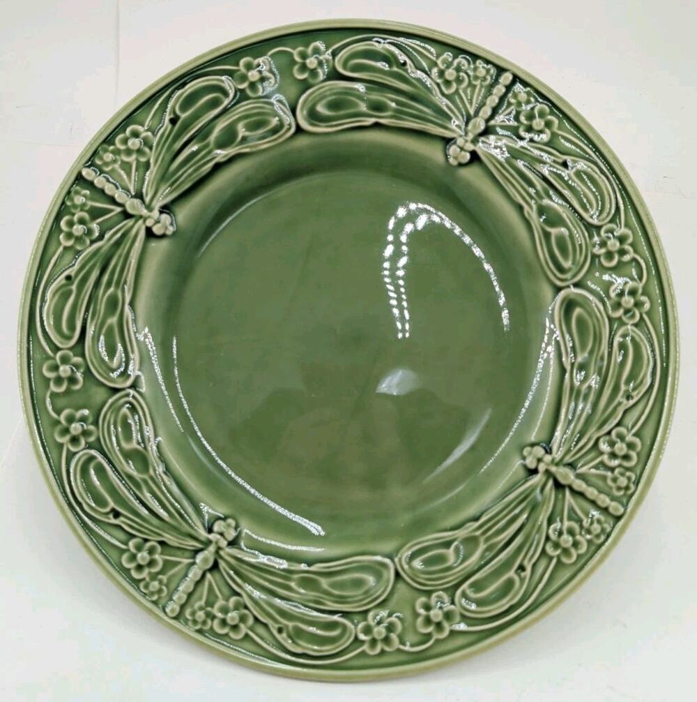 Bordallo Pinheiro Green Dragonfly Dinner Plate 10.25" Majolica Portugal